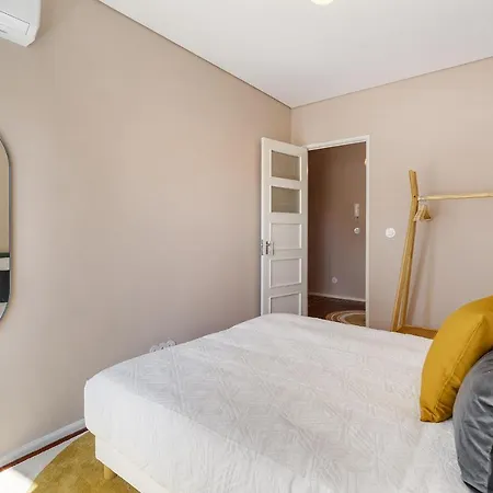 Whome Sc996 In Location 3-bed Perfect To Explore Porto