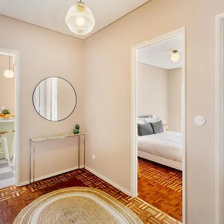 Whome Sc996 In Location 3-bed Perfect To Explore Apartment